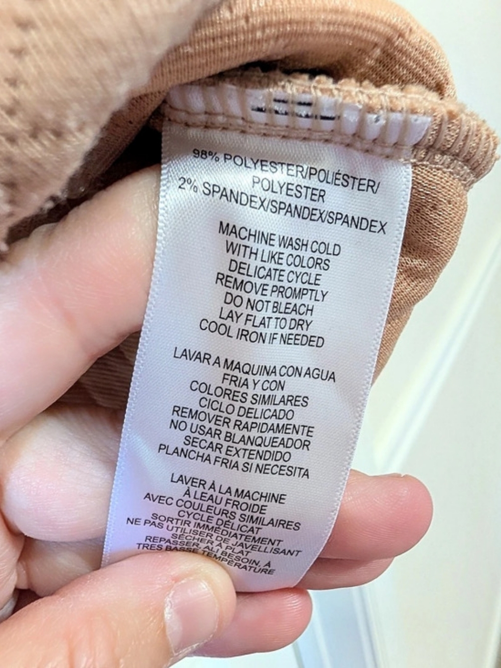 Calvin Klein Quilted Quarter-Zip Pullover in Pink XL Like New - Picture 8 of 9